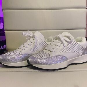 Women's Jessica Simpson White and Silver Sneakers